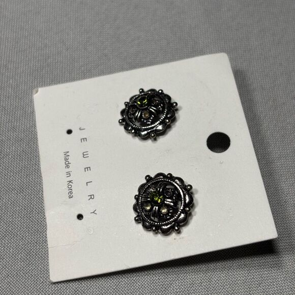 New! Hint of Green Button Gemstone Stud Earrings - Picture 2 of 4